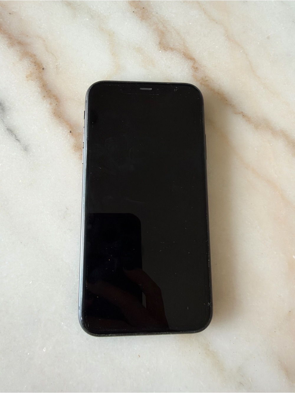 Apple iPhone 11 Black - Dual Camera Smartphone